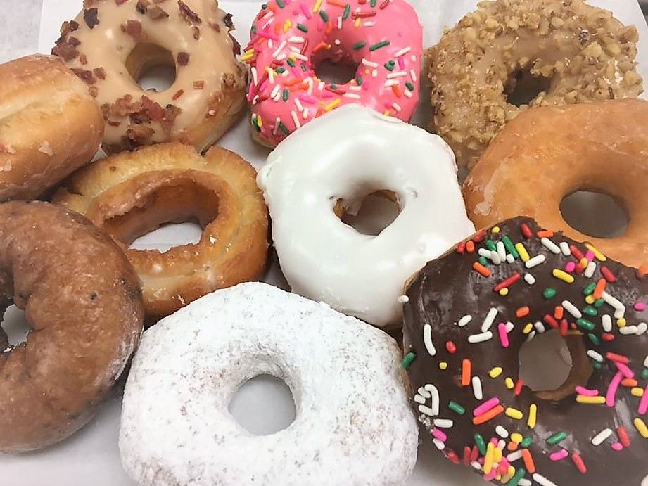 Scarlet's DonutsCliffGookin'