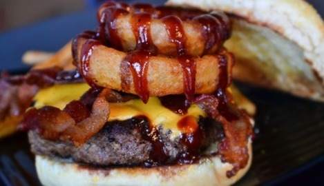 Skybox Sports Grill'